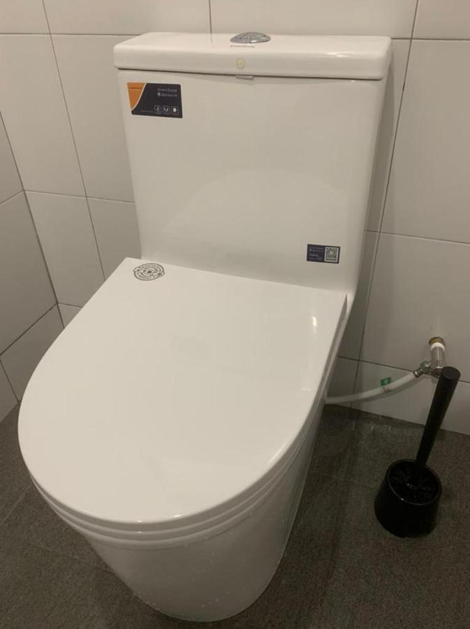 Kota Permai Mini Rest Room 99 Full Equipped Букіт-Мертаджам Екстер'єр фото